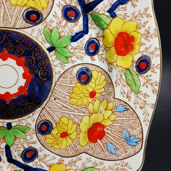 8.75" England vintage Royal Staffordshire porcelain plate, Cairo 8920 - Picture 2 of 9